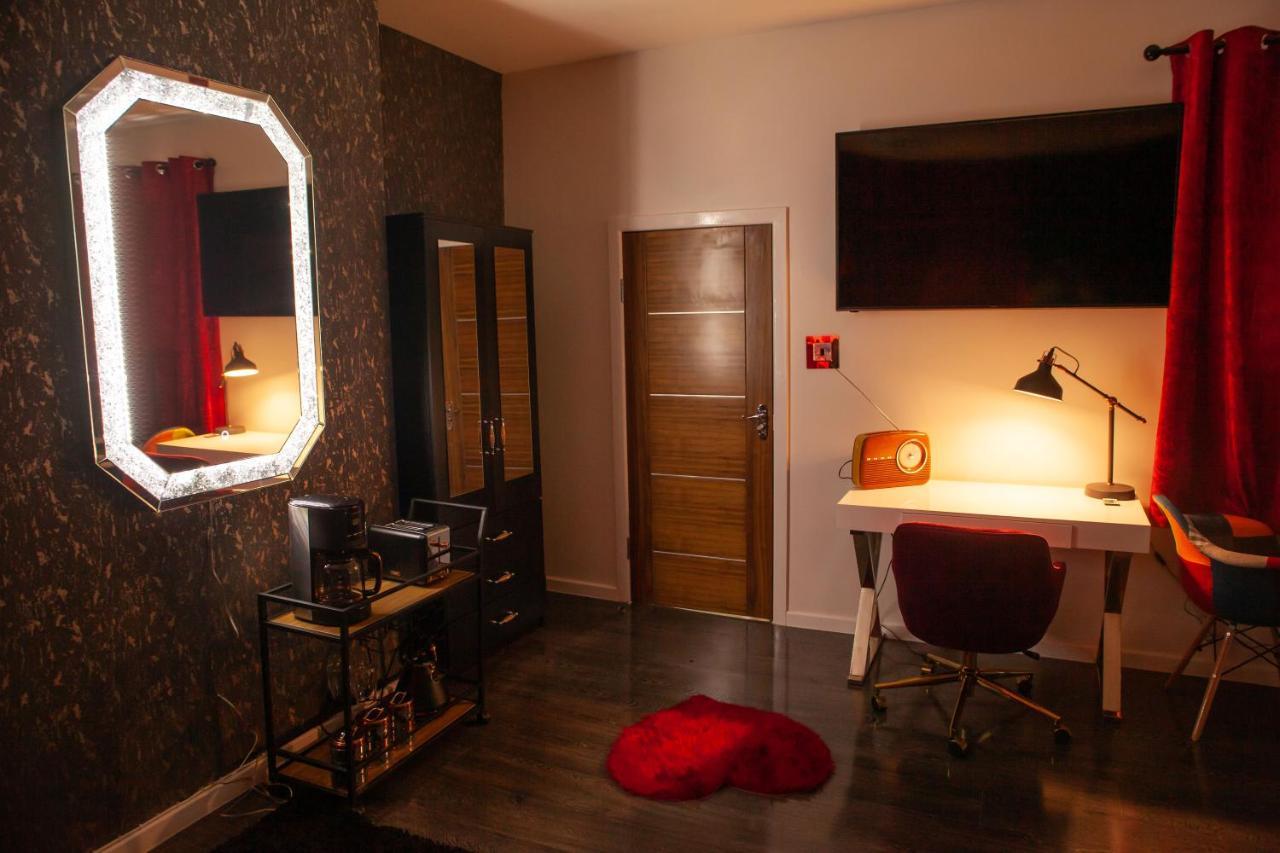 Opulent 1 Bedroom Cosy Suite バーミンガム エクステリア 写真
